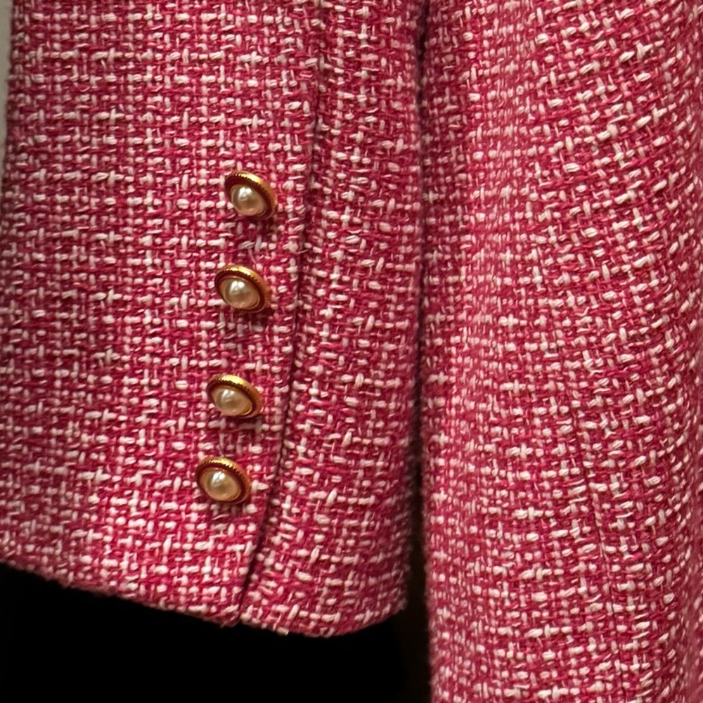 Tweed Bouclé Pink White Jacket Blazer Pearl Buttons Nanette Lepore 🌸💗 - Picture 10 of 10